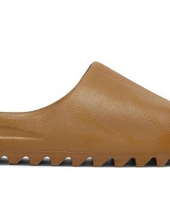 Yeezy Slides ‘Ochre’