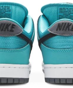 Nike Dunk SB Low Dusty Cactus