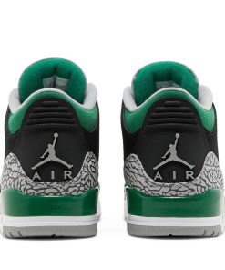 Air Jordan 3 Retro Pine Green