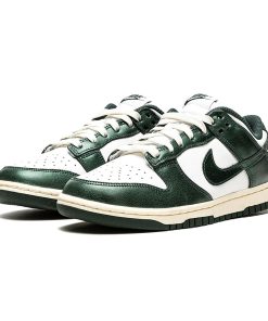 Nike Dunk Low Vintage Green