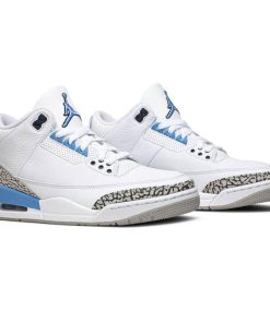 Air Jordan 3 Retro UNC