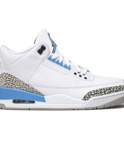 Air Jordan 3 Retro UNC