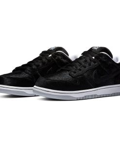 Medicom Toy X Nike SB Dunk Low [email protected]