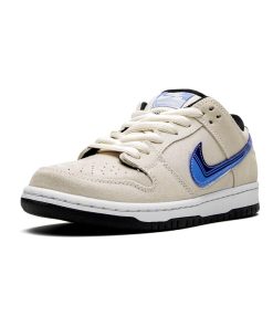 NIKE SB DUNK LOW Truck It