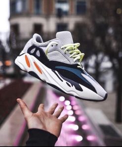 YEEZY BOOST 700 KIDS WAVE RUNNER