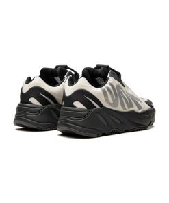 YEEZY BOOST 700 MNVN KIDS BONE