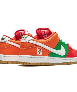 Nike SB DUNK LOW 7 Eleven