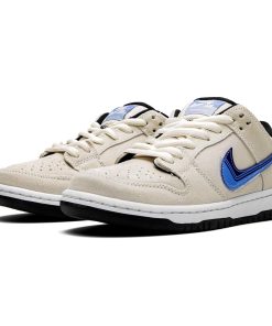 NIKE SB DUNK LOW Truck It