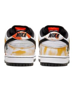 Nike SB Dunk Low Tie Dye Raygun 2019