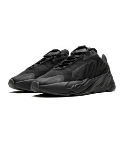 YEEZY BOOST 700 MNVN KIDS TRIPLE BLACK