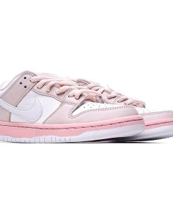 Nike SB Dunk Low Pigeon Pink