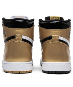 Air Jordan 1 Retro High OG NRG ‘Gold Top 3’