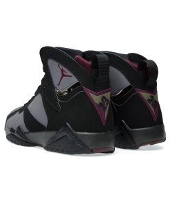 Air Jordan 7 Retro Bordeaux Black Bordeaux-Light Graphite Suede