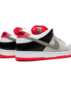 Nike SB Dunk Low Pro Infrared