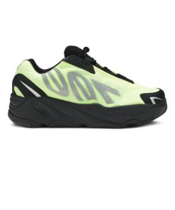 YEEZY BOOST 700 MNVN KIDS PHOSPHOR