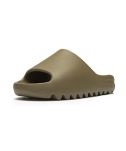 Yeezy Slide “Earth Brown”