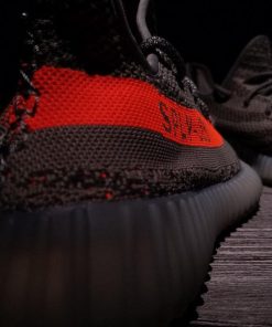 Yeezy 350 Boost V2 Beluga