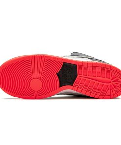 Nike SB Dunk Low Pro Infrared